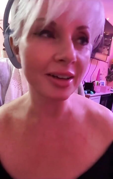 Cam Calls Tonight