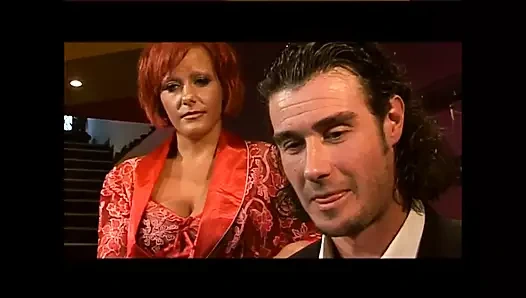 Ateşli ve seksi sürtükler için anal sikiş