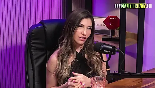 Latin ateşli Alexia Dhein ile podcast