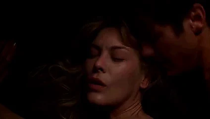 Snr ünlüler sarışın arkasında sikme