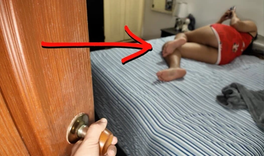 O kapıyı açtığında ne bulacağını hayal bile etmemişti! (Beklenmedik son)