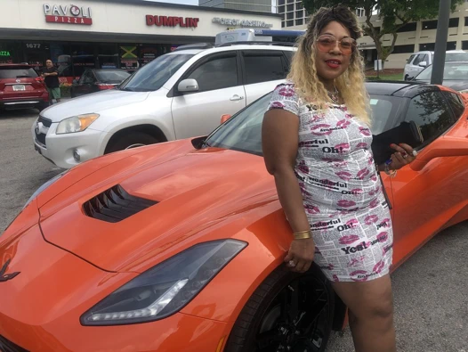 Kristal müziğimin tadını çıkarıyorum