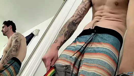 Heteroseksüel bir yarak okşuyor