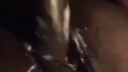 Çok ıslak ve kremsi olmak