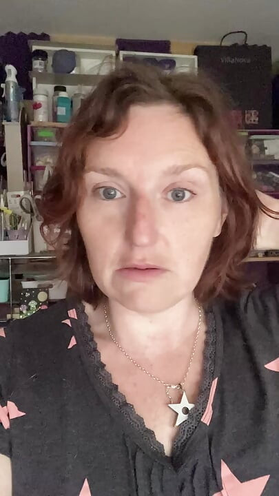 Flashing my amazing, unique body whilst opening a package after the postman ruined my orgasm