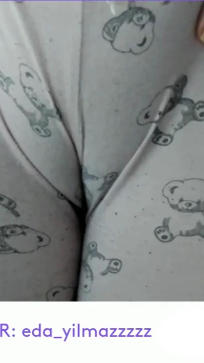 Deve toynağı- pijama- şişmiş amcık- şişmiş amcık | Klip 1