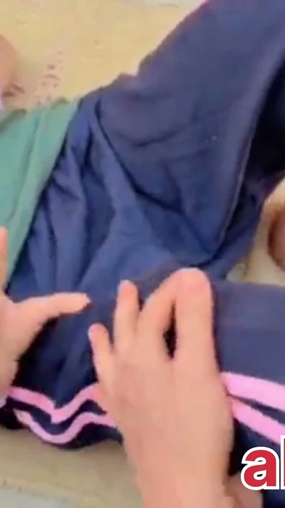 Hintli sevimli kız ateşli desi seks videoları