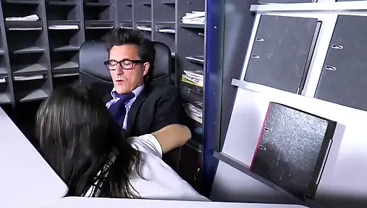 Sekreter Miss Schmitt - (tam film)