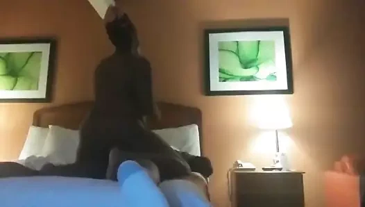 klitoris çevreleyecek zevk