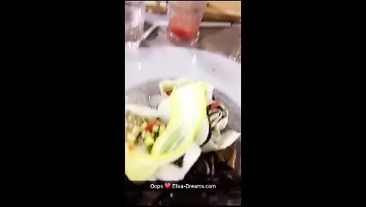 Vücudumda yanıp sönen aşk