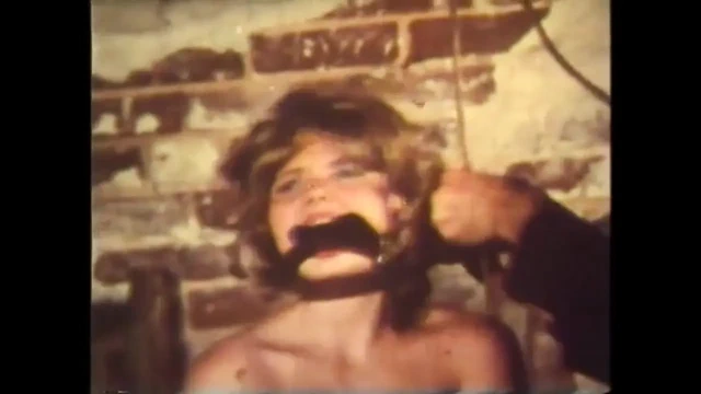 Nadir bir çılgın nostaljik bdsm sahnesi!