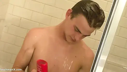 Noah Brooks - HD