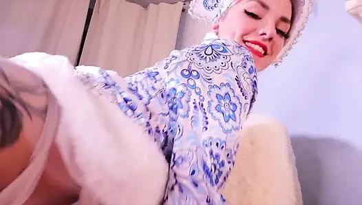 Rus snegurochka Noel Baba'yı sikiyor // Rus folkloru.//
