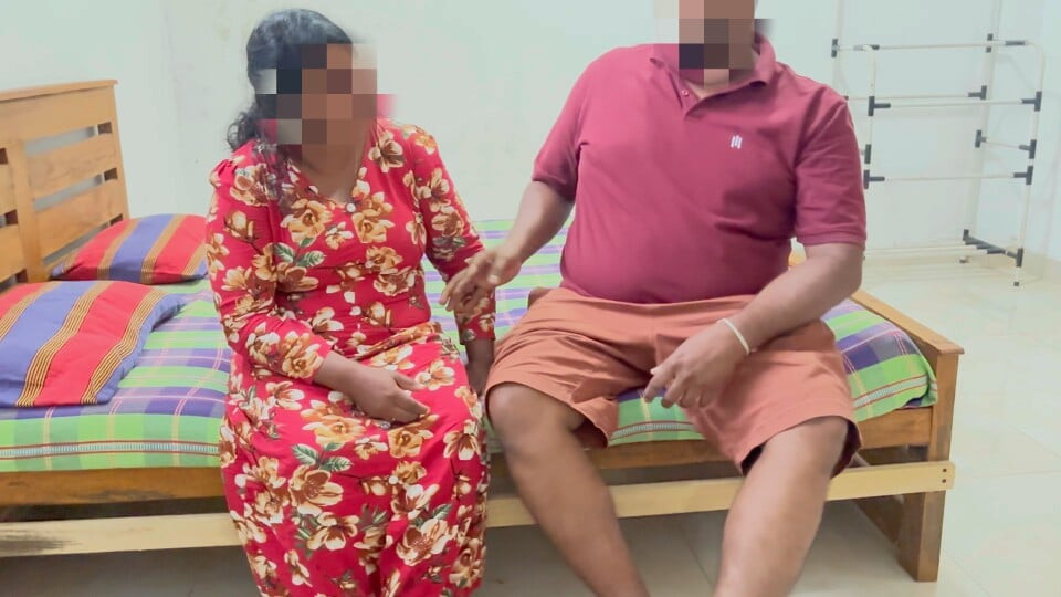 Sri Lankalı tombul adam otel odasında 48+ yaşlı iri güzel kadın