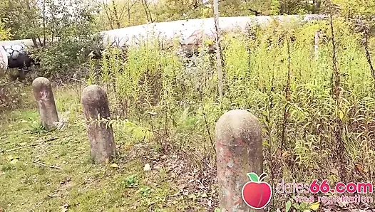 Sikiş çizmeli ateşli Tania Swank açık havada sikiliyor! (İngilizce)