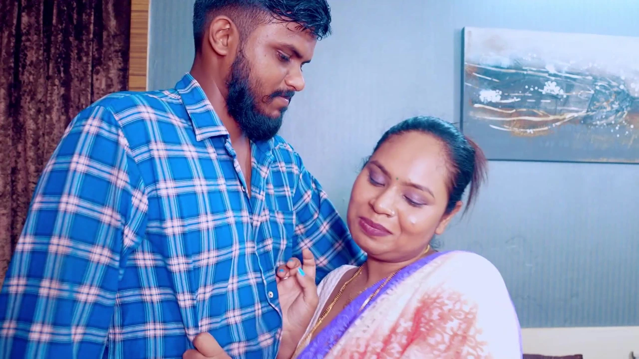 Indian milf figure kamwali bai seduce her house owner