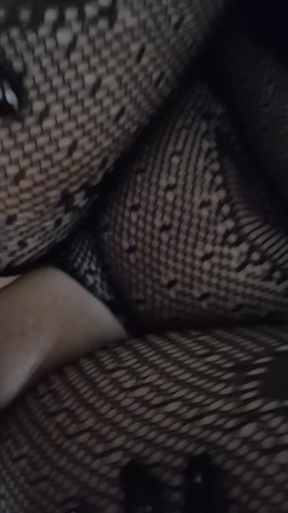 Üvey Erkek Kardeşimle Mastürbasyon