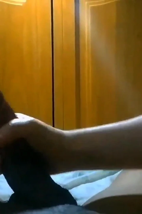 Faslı profesyonel seks videosu, büyük emiyor
