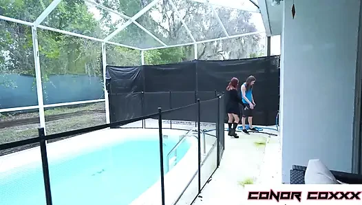 ConorCoxxx-Maria Jade iş için emiyor ve sikişiyor