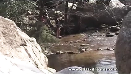 Çıplak ve Mastürbasyon içinde kamu