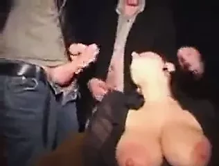olgun fahişe dışarı içinde porno sinema