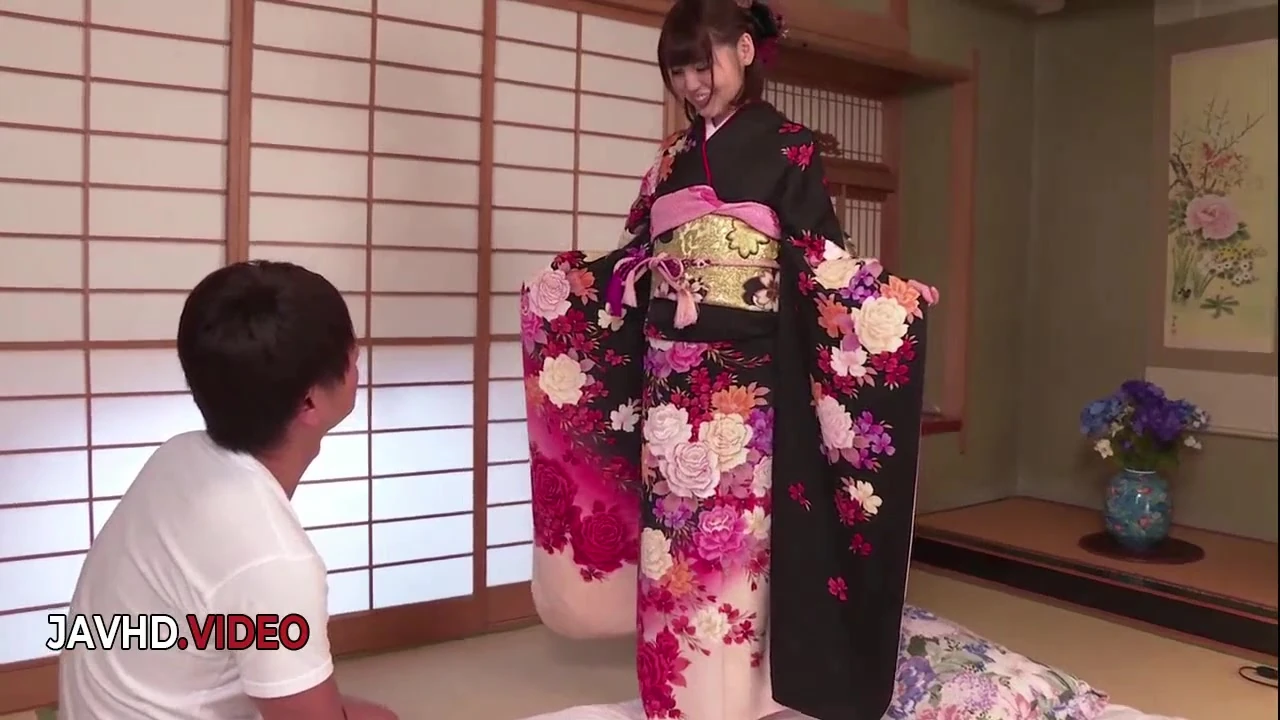 Yua Ariga in Kimono Gets Hardcore Fuck and Creampie