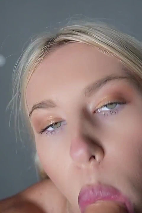 Üniversiteli softball koçun yaramaz dersi