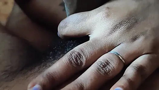 Mallu kız büyük Hintli yarak yiyor