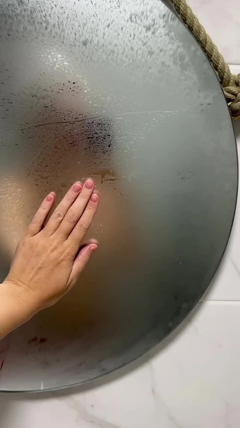 Просто ты, я, и гораздо меньше одежды