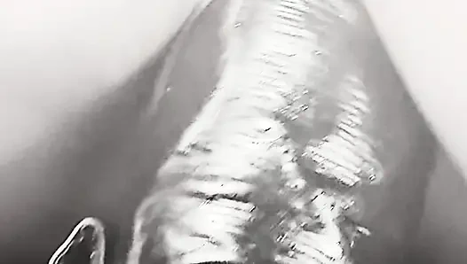 Monster Stapon'a biniyor