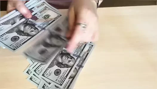 LadyVikki videosu