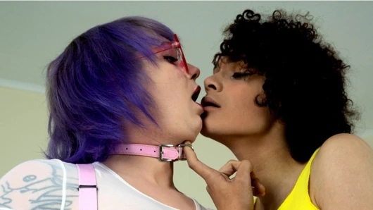 Tgirls seks doyumsuz sürtük delinmiş olur