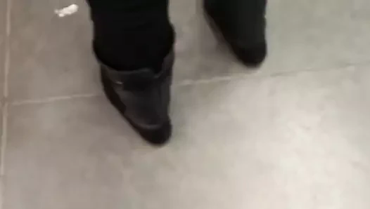 Culo en tienda departamental