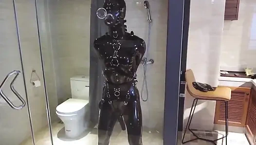 Mz20 - lateks kıyafetli kız cam odada kilitli