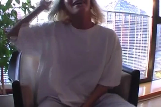 Şaşırtıcı Alman güzellik alır ona sıkı beceriksizlik creampied içinde pov