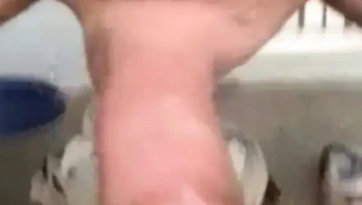 Brandon'ın ateşli veranda karşılaşması