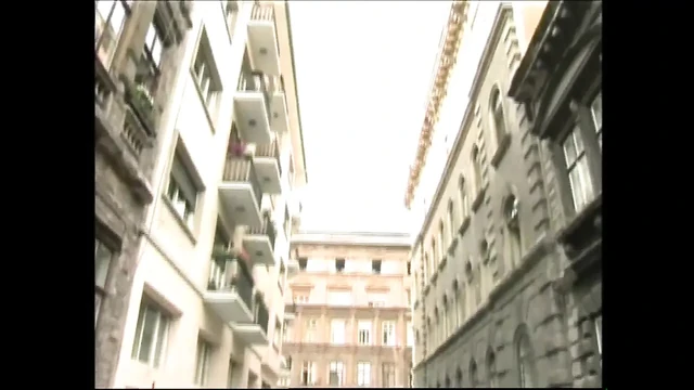 Ублюдки в похотливой вечеринке трахаются