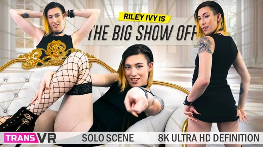 Transvr - Riley Ivy sıkı deliğini hayal etmeni istiyor