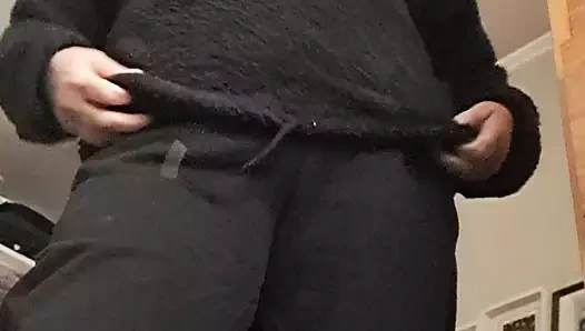 Olgun orta yaşlı seksi kadın üvey oğluyla sikişiyor