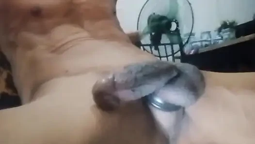 Güzel karıma uzun süre sikişiyor ve sakso çekiyor çok azgın