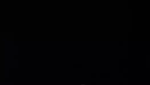 Desi kız arkadaş gösterileri ona sıcak göğüsler için ona bf