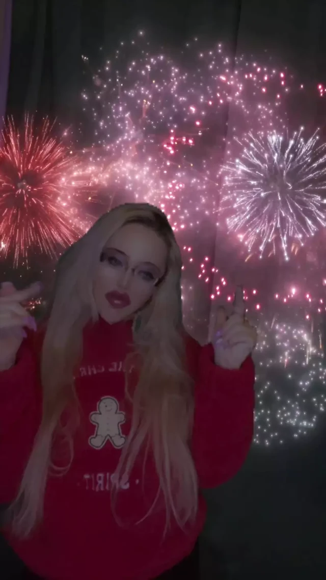 Louboutin Tik Tok versiyonu müzik videosu