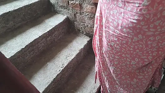 Hintli desi güzel kız anal seks videosu