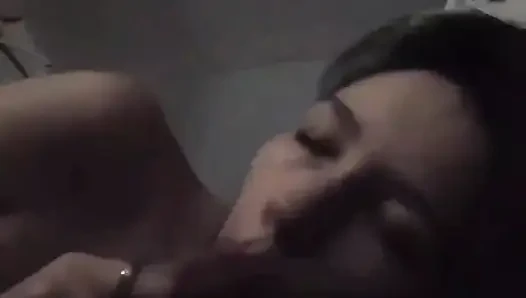 Güzel Bir Penis Emici, Penisi Seven