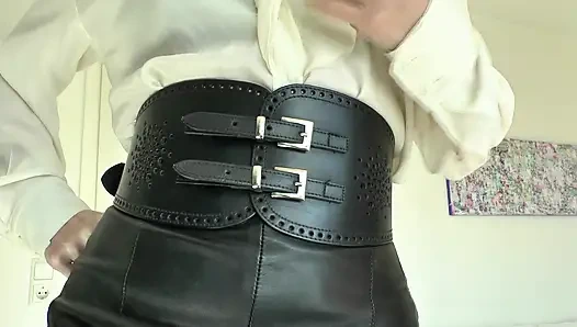 Geniş sıkı kemerler bölüm 76 lady victoria valente