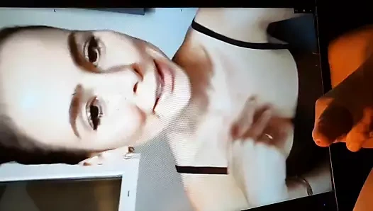 lena auf den mund gewixt