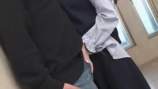 Mina sakura seksi komşu karısından baştan çıkarıcı amcık teşhiri