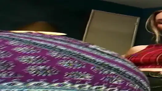 Sert transseksüel güzeller xxx sikişte sert sikiliyor