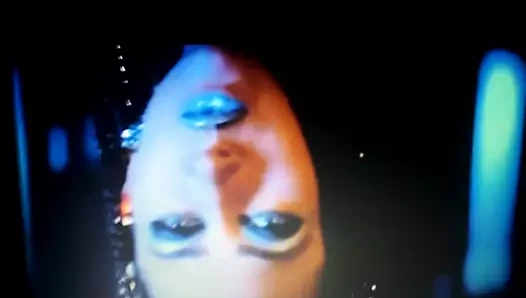 Karishma kapoor boşalmak haraç