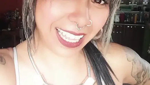 Bu penis mi yoksa yer fıstığı mı?